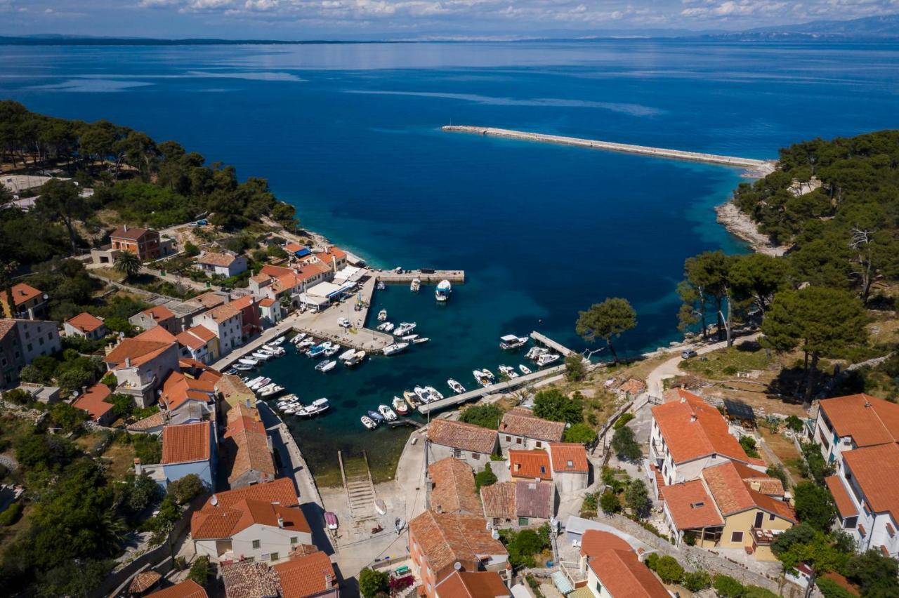 Holiday Home Villa Esperanca Veli Losinj Exterior photo