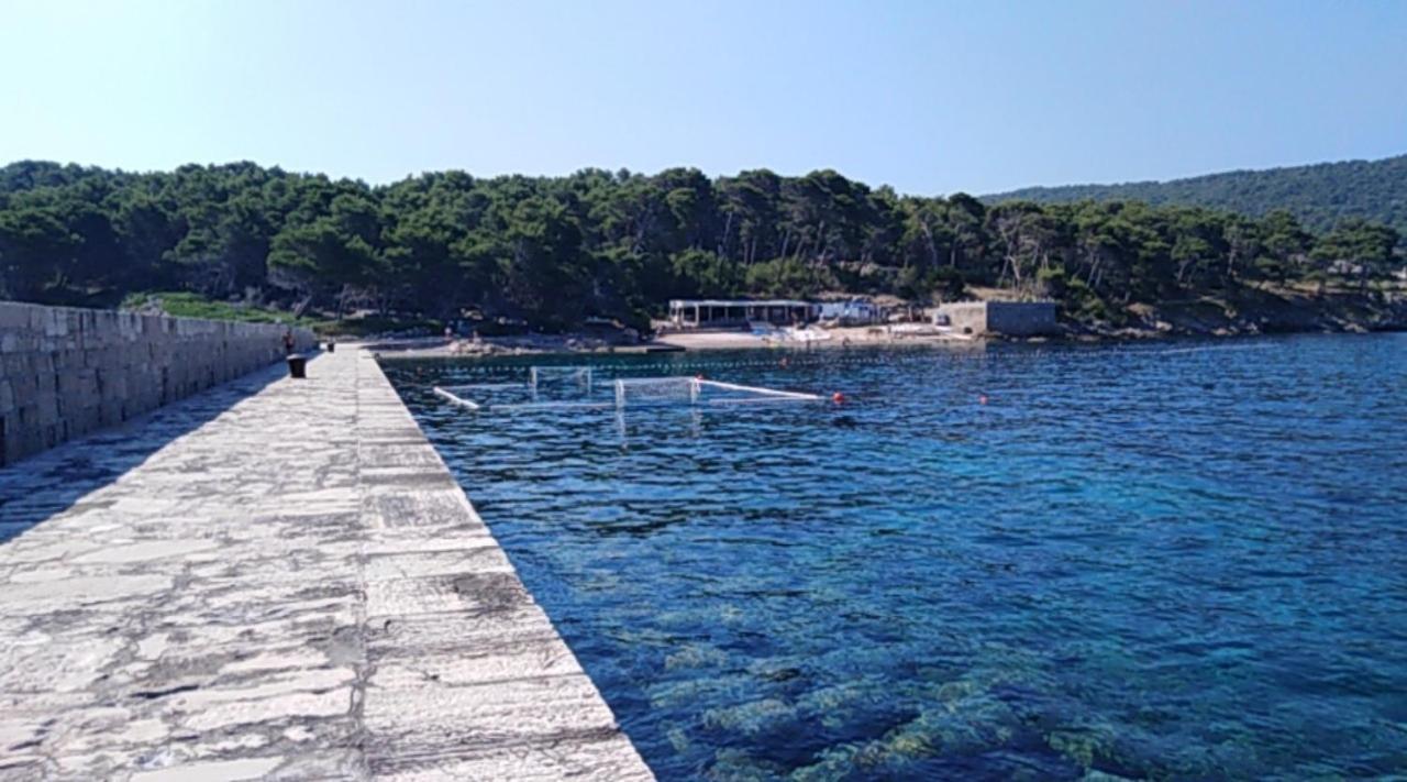 Holiday Home Villa Esperanca Veli Losinj Exterior photo
